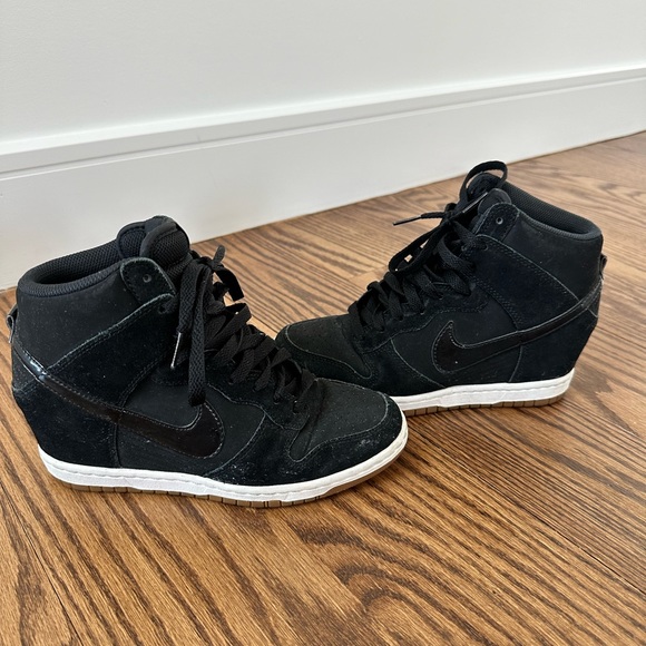 Nike black platform sneakers - size 7.5 - Picture 4 of 10